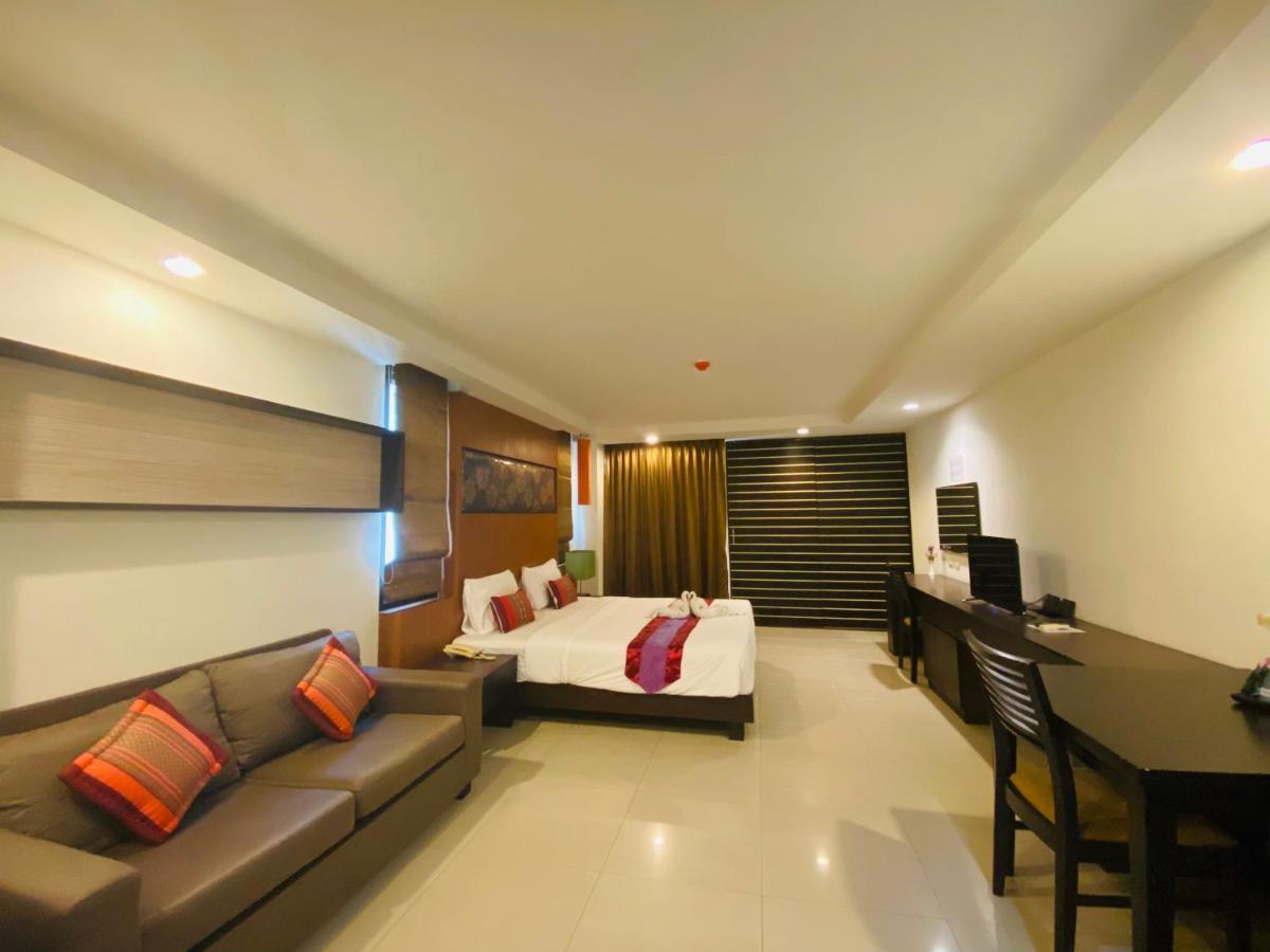 Tycoon Suite By Goad Avadhess Hospitality 1Km Walking Street Pattaya Beach Eksteriør billede