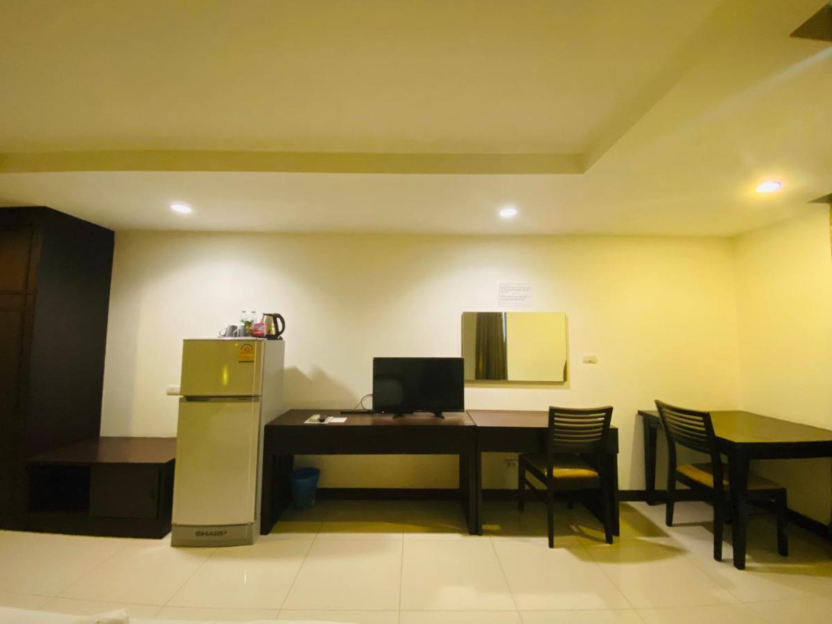 Tycoon Suite By Goad Avadhess Hospitality 1Km Walking Street Pattaya Beach Eksteriør billede