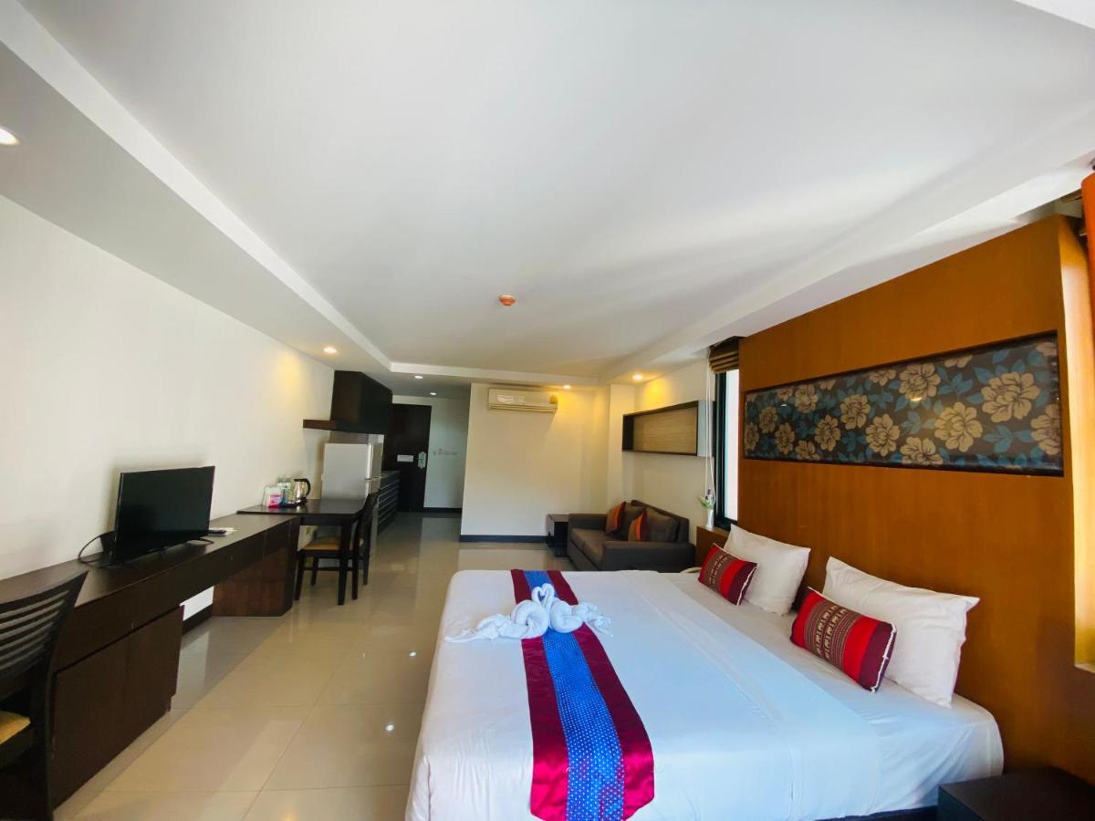 Tycoon Suite By Goad Avadhess Hospitality 1Km Walking Street Pattaya Beach Eksteriør billede