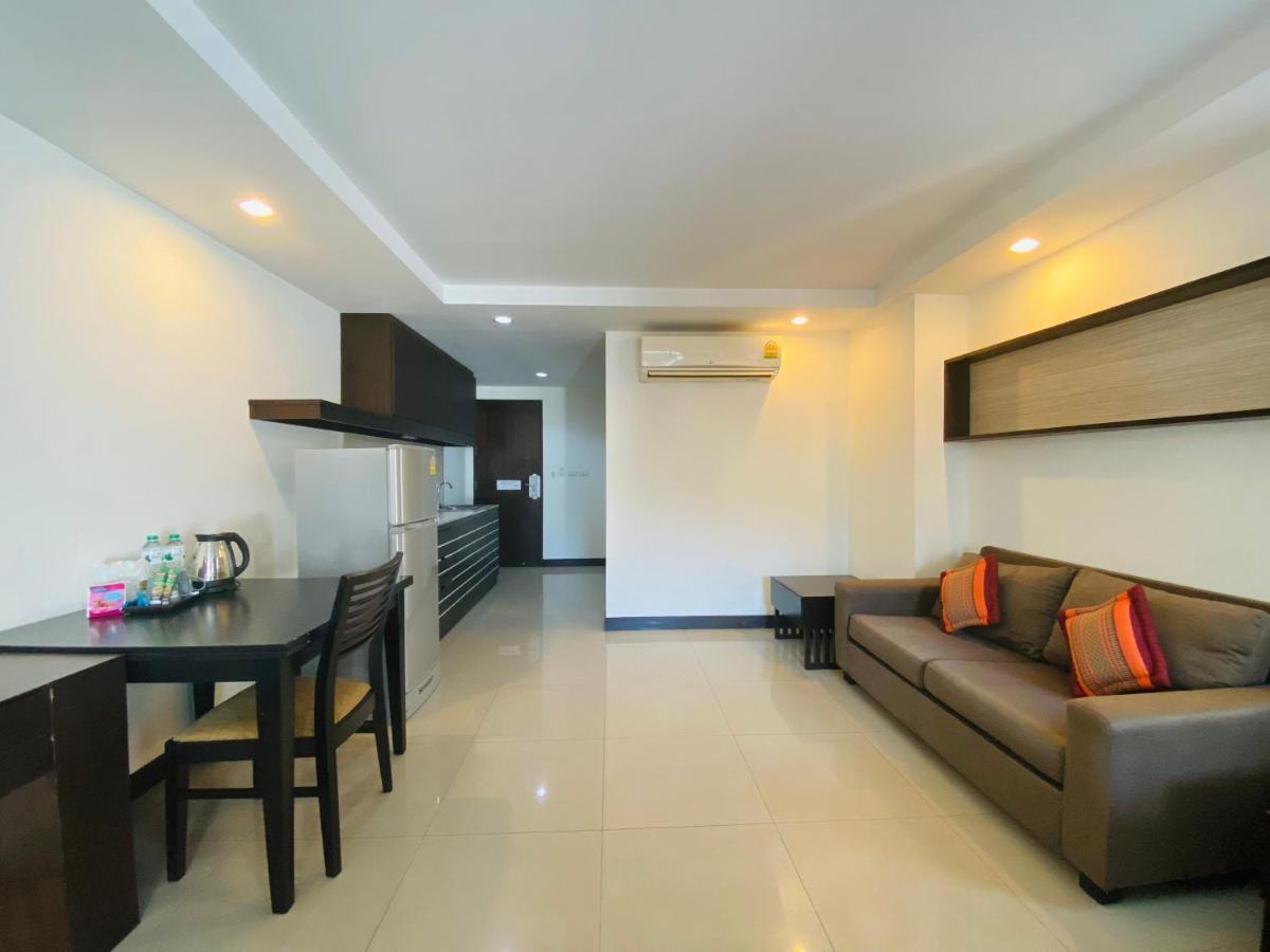 Tycoon Suite By Goad Avadhess Hospitality 1Km Walking Street Pattaya Beach Eksteriør billede